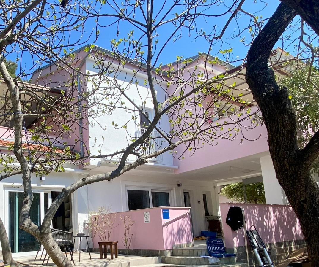 Artatore24 - Modern And Stylish Apartments Mali Lošinj Dış mekan fotoğraf